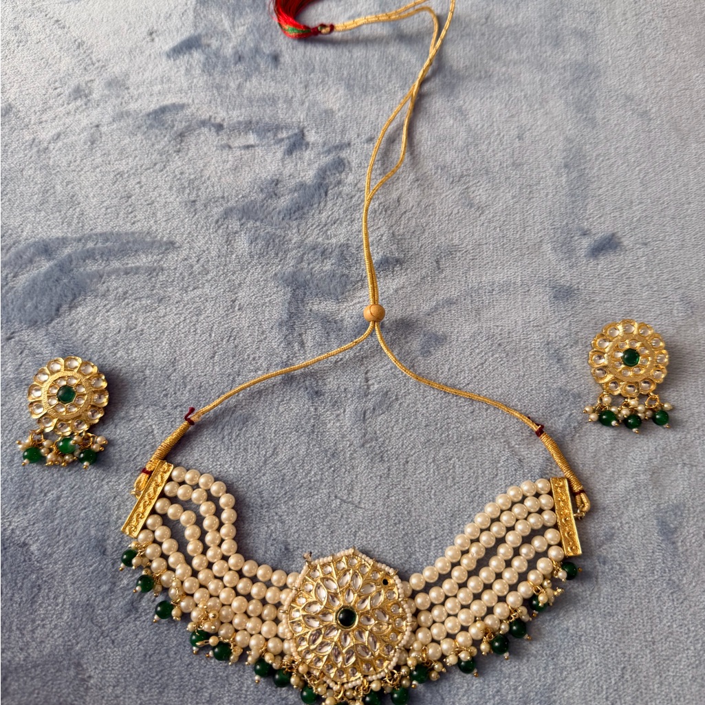 Ethnic Indian Wear Gold-Tone Pearl Necklace Set With Green Accents